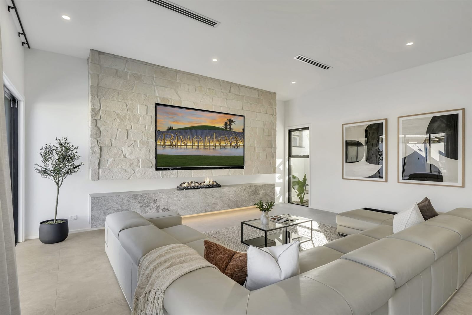 33 Kingfisher Drive Riverlea Park — ASP Build & Co