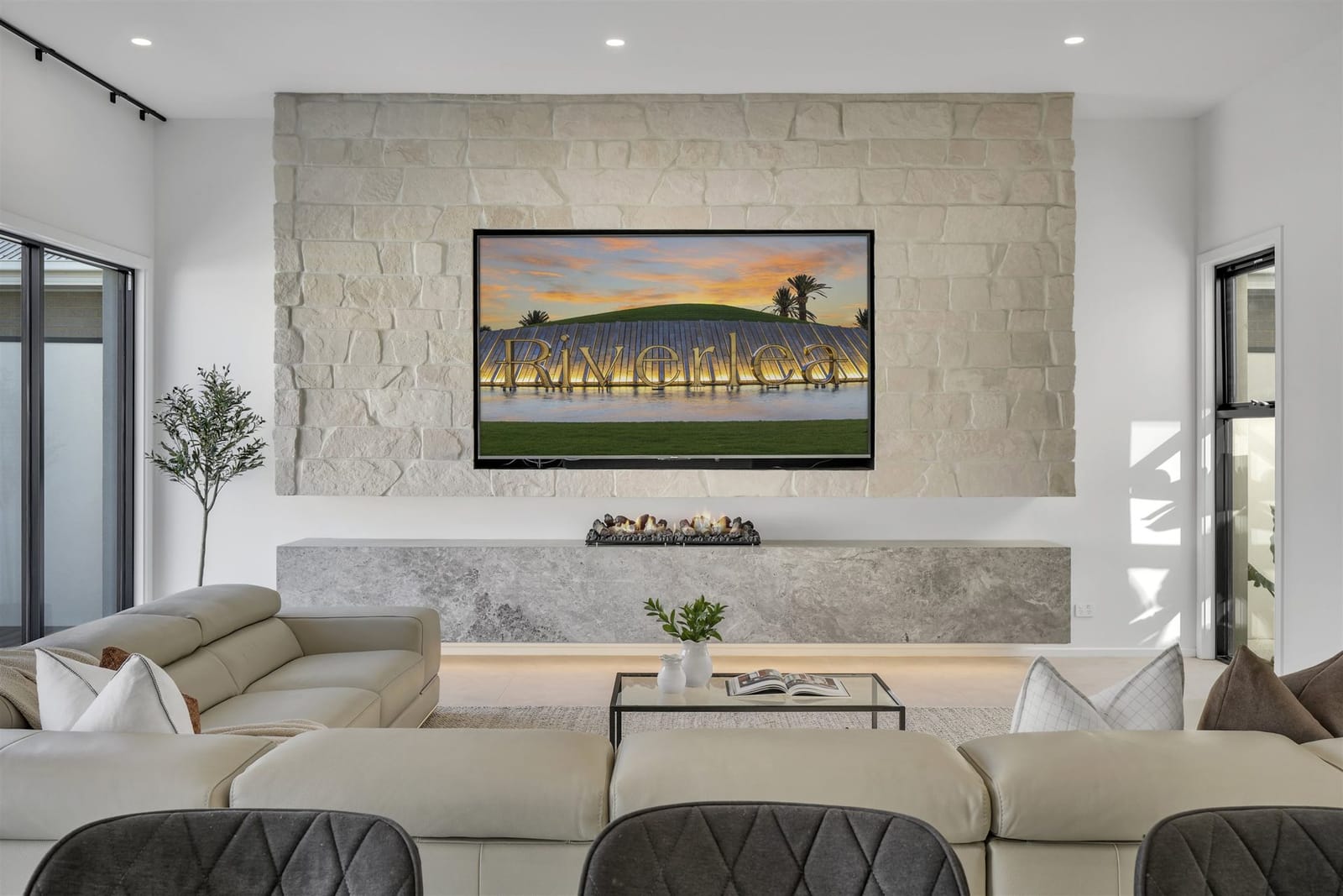 33 Kingfisher Drive Riverlea Park — ASP Build & Co