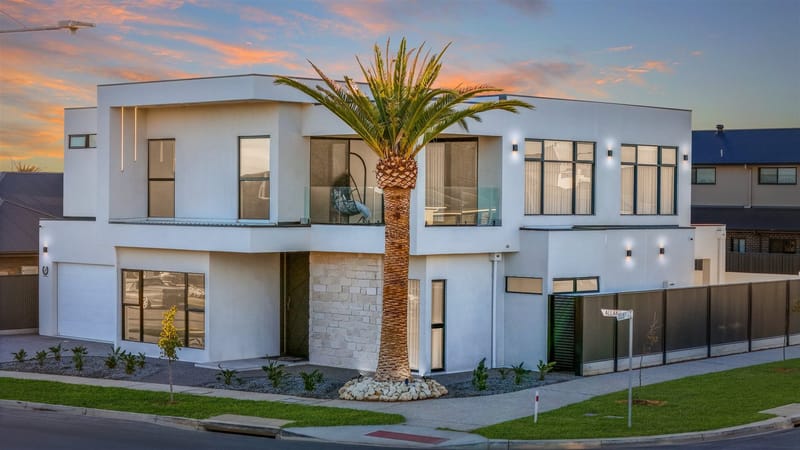 2 Allan Place, Riverlea Park — Luxury Custom Home Build by ASP Build & Co